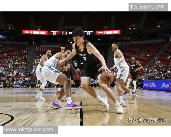 NBA赛事分析：灰熊轻松战胜雄鹿鹈鹕与太阳展开激烈对决开拓者勇斗快船不畏强敌