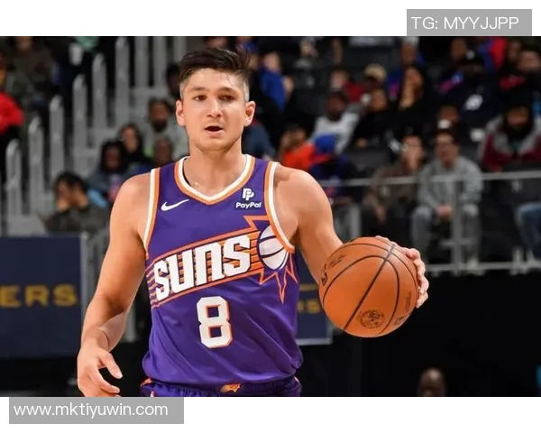 格雷森阿伦表现出色8投4中贡献11分3篮板2助攻助力球队胜利 格雷森阿伦表现出色8投4中贡献11分3篮板2助攻助力球队胜利